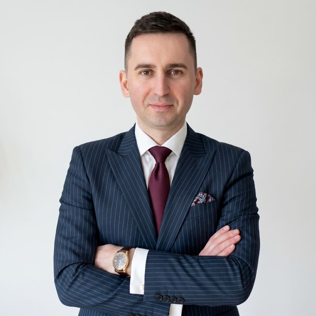Gabriel I. Simion, fractional CFO and FP&A advisor